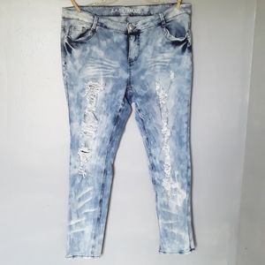 Almost famous acid wash jeans